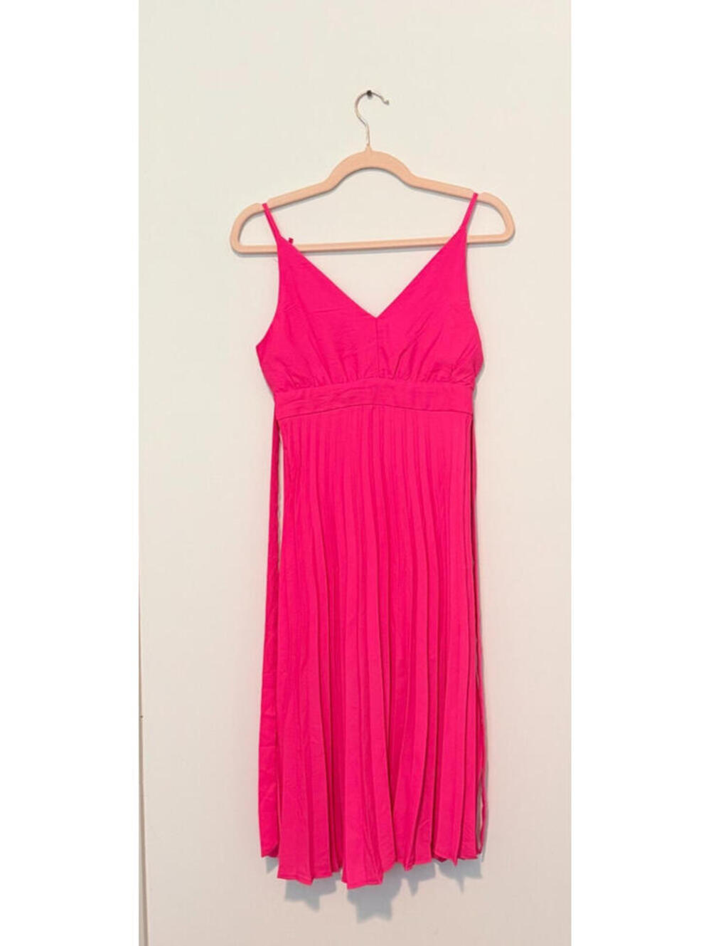 Women's Jessica Simpson Hot Pink Pleated Midi Dress Size Small
